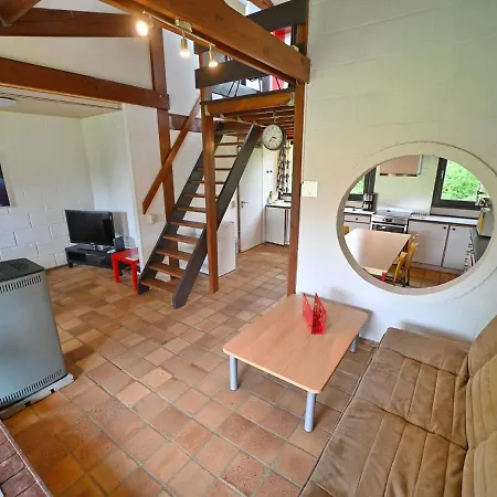 Semi-detached Bungalow For 6 People Next To The Lac De Vallee De Rabais * ヴィルトン