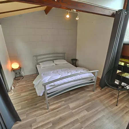 Semi-detached Bungalow For 6 People Next To The Lac De Vallee De Rabais 別荘 ヴィルトン